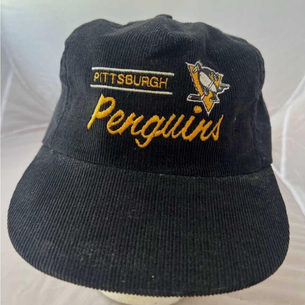 Vintage Pittsburgh Penguins Snapback Hat Corduroy Stitched Logo Black USA Made